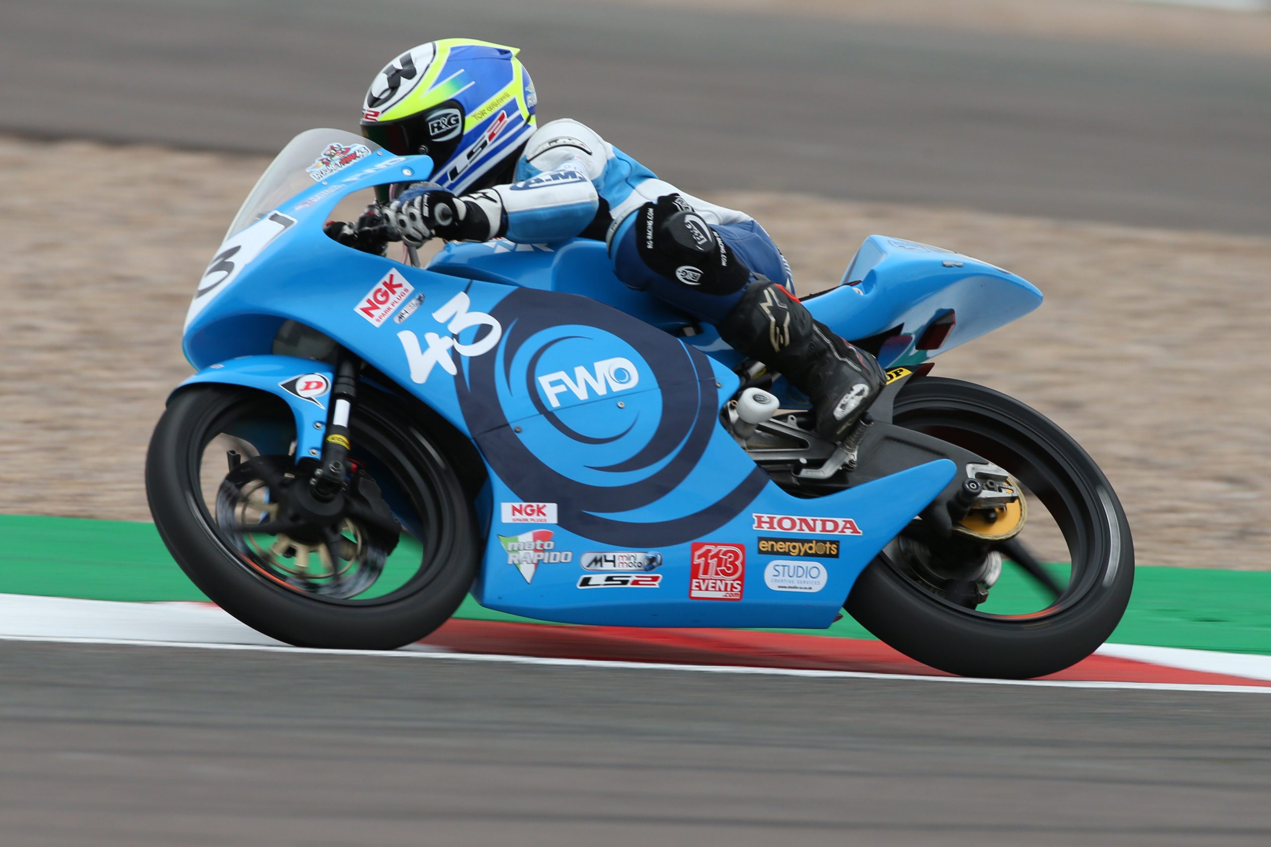 Top Ten for Hitchcock at Donnington park